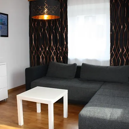 Nicole Apartment *